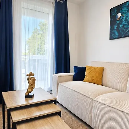 Le Contemporain * Ville-la-Grand